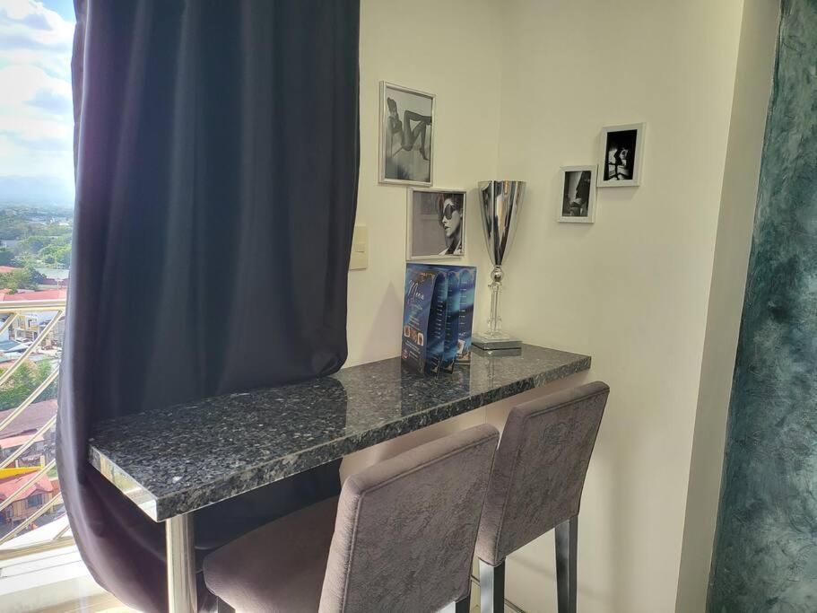 Kandi Tower 3, Premium 1Br With 2Cr & 2 Balcony. Анхелес Экстерьер фото
